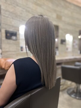 ヴォアソルヂェガーデン(Voasorte GARDEN) 【Voasorte GARDEN】ブルベ系ベージュブリーチカラー