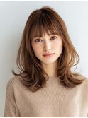 ベージュカラー×外ハネボブで今っぽトレンド感【夙川/苦楽園】