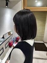 ネオリーブサイン 大森店(Neolive sign) 落ち着きのあるダークブラウン 大森