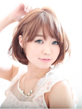 エイミーバイアフロート(amie by afloat) 大人可愛い耳かけワンカールボブ◎