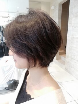 ゼル 上尾(ZELE) 《ZELE上尾店》大人アッシュベージュ★ショートボブ