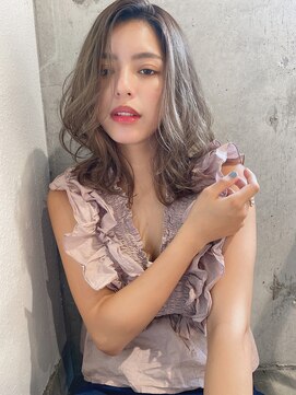 ルービック(Rubik's) 大人かわいいフェザーバング_透明感グレージュ