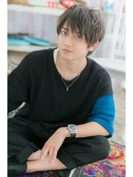 ミック 日暮里店(miq) 長めバングカーキアッシュ束感ショートウルフa1