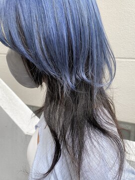 ヘアサロン ドット トウキョウ カラー 町田店(hair salon dot. tokyo color) [@mnmi__0123] アイスブルー [町田駅]セクションカラー