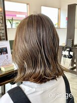 オレンジ(orange)&nbsp;【大分賀来】切りっぱなし外ハネミディアムアッシュグレージュ