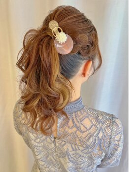 ミテ(MiTe)の写真/【成人式前撮り・結婚式・二次会】可愛く崩れにくいプロの技で仕上げるヘアセットはMiTeへ☆