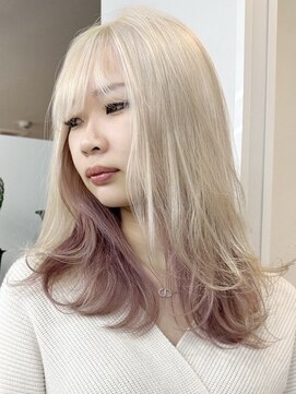 ウィコ 新宿(WICO) インナーカラーピンクカラー[新宿駅/イメチェン/ハッシュカット]