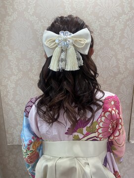 ルナクレセント (Luna crescent) ハーフアップ