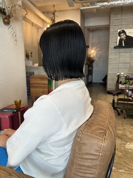 グリーン ユウヒガオカ green Yuhigaoka ぱつっとボブ