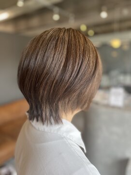 ジールヘアー(GIIL HAIR) ボブレイヤー