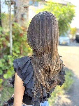 美容室 ルチア ハワイ(Luccica HAWAII) 【luccicaＨＡＷＡＩＩ/森麻乃】ハイライトカラー