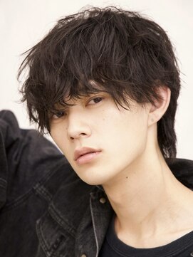 ルーシー 渋谷(LUCEY) センターパートフェザーパーマフェザーショートツイストパーマ