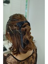 シーク センター南店(seek)&nbsp;編みおろしハーフアップ