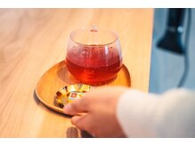 アミーヘアルーム(amie hair room)の雰囲気（季節のハーブティーやハーブコーディアルをお出ししています）