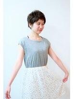 フェリチタ ひばりヶ丘(FELICITA)&nbsp;ザックリ前髪でオデコ美人なショートスタイル