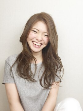 ピエドプール(PiED DE POULE) お手入れ簡単外人風リラックスウェーブ