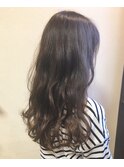 ナチュラルグレージュ