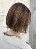 アゴラインハイライトボブ