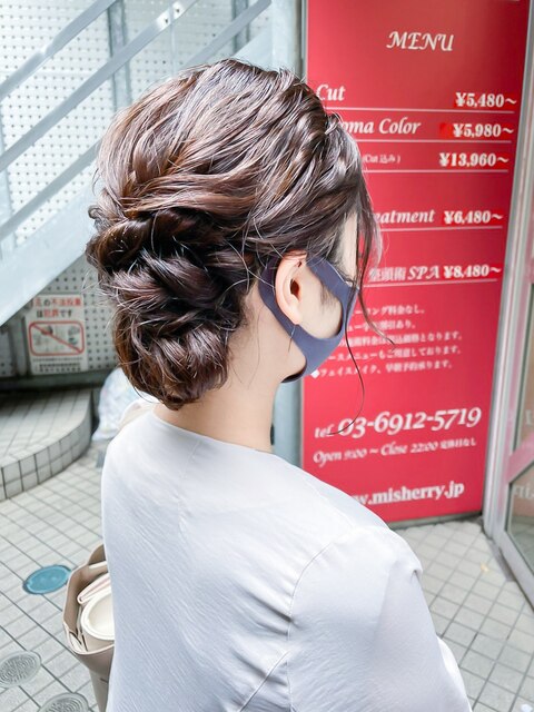 小顔ミディアム20代30代40代セットヘアアレンジ結婚式パーティー