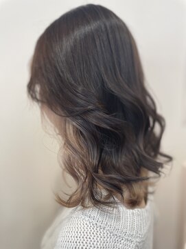 ヴィアンジュ 浦和コルソ店(Vie Ange) フェイスフレーミングカラー