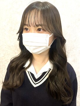 ラビス(Lovis) ミディアム/暗めカラー/デザインカラー/フェイスフレーミング