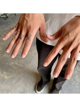 西本整髪 メンズネイルケア