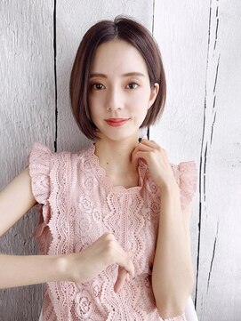 ウル 吉祥寺(ulu) ツヤ感カラーの大人ボブスタイル