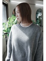 フェイヴィーズ(FavyS)&nbsp;ブリーチ1回柔らかグレージュぱつっとボブ