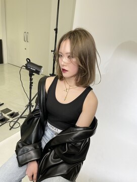 キング 高槻(K!ng) 縮毛矯正髪質改善ハイライトレイヤーカット高槻美容室エクステ