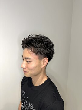 リノア 鵠沼海岸(LINOA) ピンパーマ/メンズパーマ/メンズカット/フェード