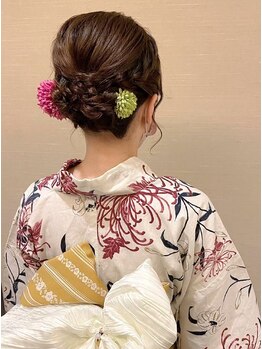 セットサロンフレアの写真/夏祭りなどの浴衣に合わせて可愛く変身♪ヘアビューロンを使った最高級ヘアセット*[新宿駅/新宿ヘアメイク]