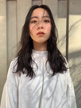 シーン(SCENE) [天神今泉/黒髪カタログ/クラゲヘアー/オリーブグレー]