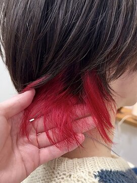 スタジオフォーエイチ(STUDIO 4H) インナーカラー/マッシュウルフ/デザインカラー/チェリーレッド