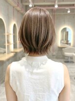 ロイ 北千住(ROI)&nbsp;ハッシュカット/グレージュ/デザインカラー[北千住駅]