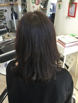 サントラップ(SUN TRAP) セミロング グレージュカラー