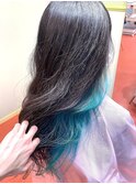 エメラルドカラー!
