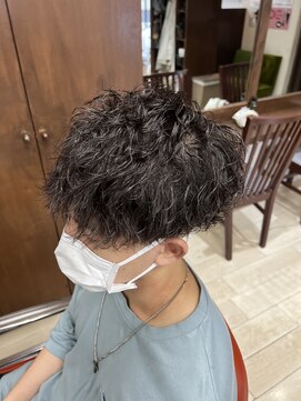 グルーマーズトウキョウ(GROOMER/S TOKYO) 【GROOMER/S 佐藤】 ツイストスパイラルパーマ スタイル