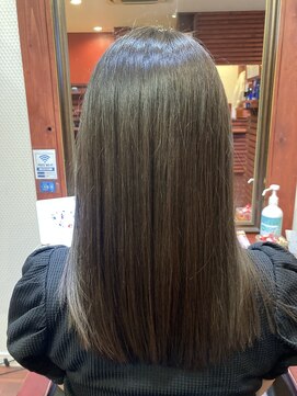 ピリカ(Pirka) ツヤ髪ストレート