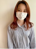 フレッシュなオレンジカラー