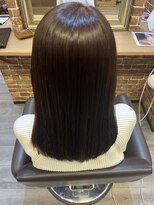 モニカ 鶴ヶ峰店(Monica)&nbsp;ツヤ髪/シンプルストレート/紫カラー