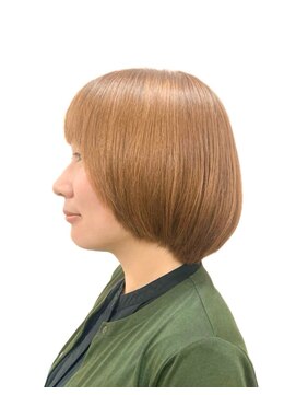 黄ぐまくん美容室 ショート　レイヤー