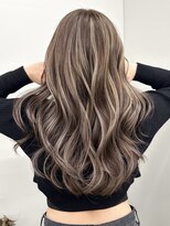 リリット(ReLit)&nbsp;くすみベージュマロンベージュホワイトブロンド細めハイライト