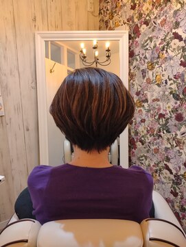 リトルスマイリー 鵠沼海岸店(Little Smiley) つやつや大人ハイライトショートヘア/鵠沼海岸/藤沢/40代/50代