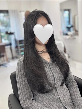 ハピネス 梅田茶屋町店(HAPPINESS) ブルーブラック オルチャンレイヤー 小顔前髪 艶髪 髪質改善