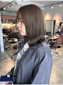 やわらかオリーブベージュ