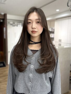 ハピネス クローバー 八木店(Happiness CLOVER) ミディアムレイヤーカット レイヤーカット お顔周り