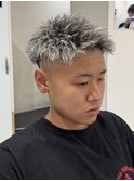 MEN’S HAIR/サーフカール/刈り上げセンターパート/四条
