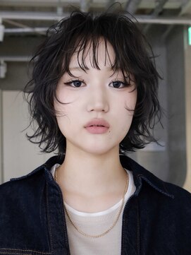 テクネ 天神大名(techne) 天神大名今泉ボブミディアムパーマ小顔レイヤー顔まわりカット