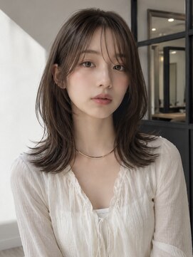 ユーフォリア 青山(Euphoria) 20代30代◎韓国風シースルーバングくびれヘア×透明感ベージュ