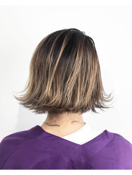 ハビット (habitt) 【habitt】切りっぱなしボブ×バレイヤージュ☆
